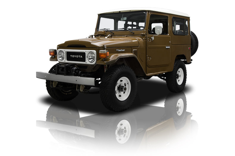 252227 1979 toyota fj40 land cruiser low res