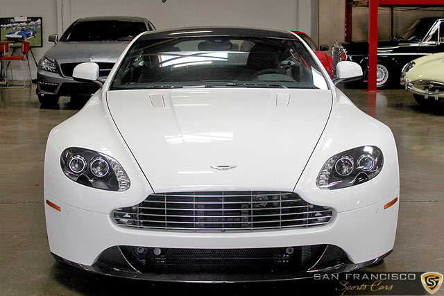 10615 2013astonmartinvantage001