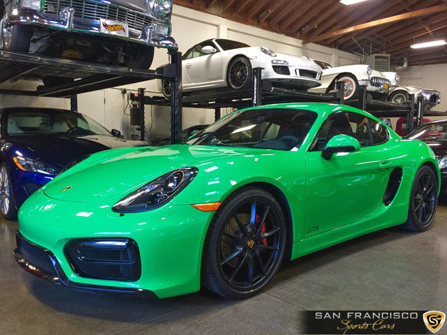 10789 2015porschecaymangts001