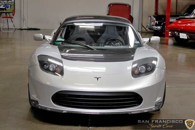11153 2011teslasilver001