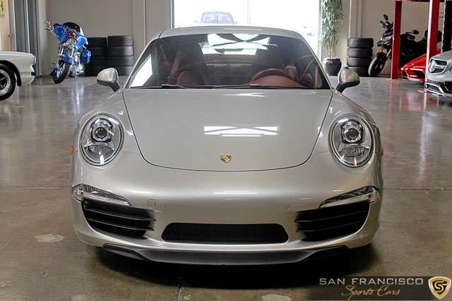 11943 2012porsche911s001