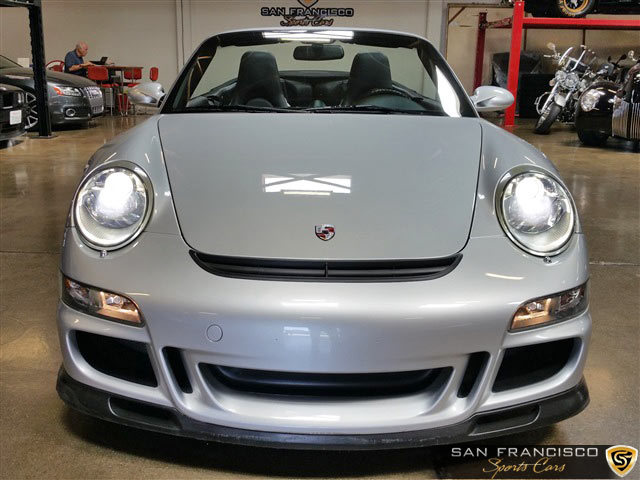 12871 2006porschecarrera4001