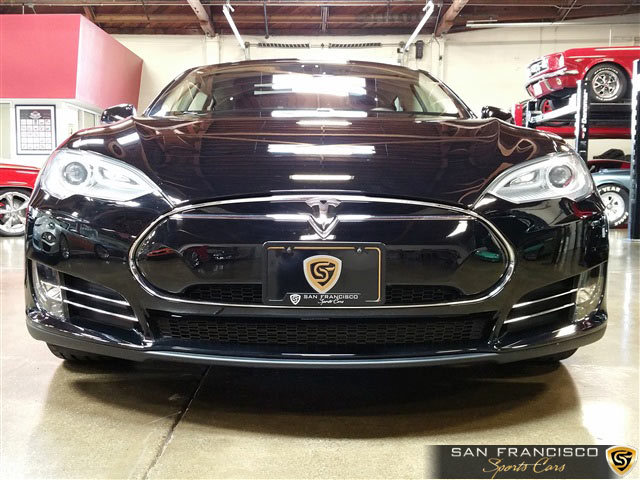 13075 2013teslamodels001