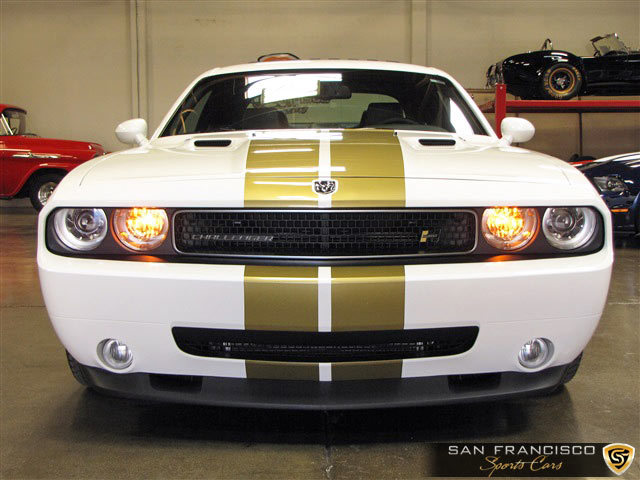 15194 2009dodgechallenger001