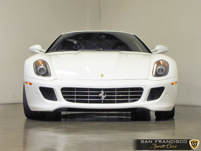 16768 2010ferrari599gtb001
