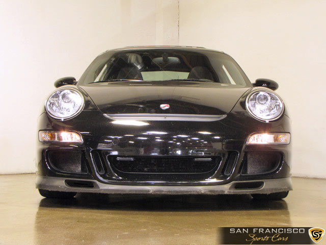17879 2007porschegt3black001