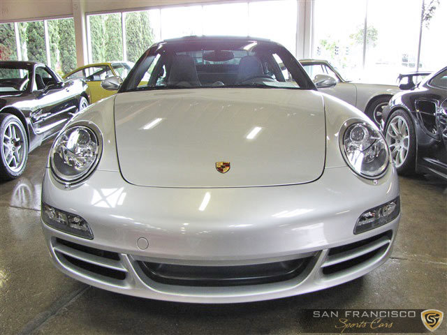 18348 2007porschetarga001