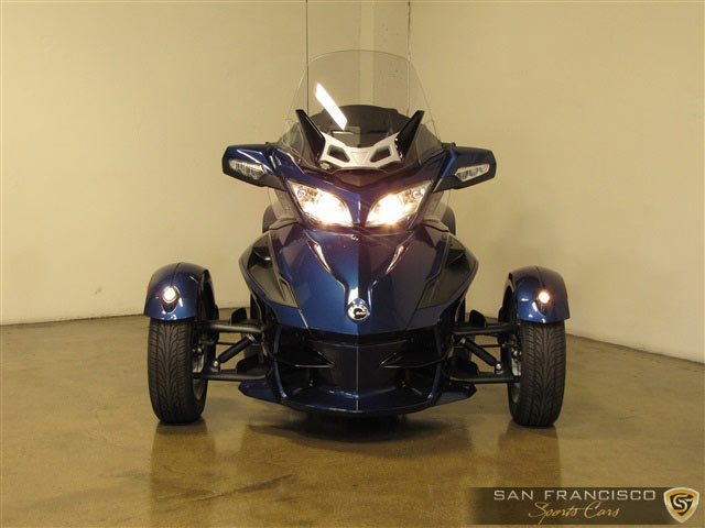 22985 2011canamspyder001