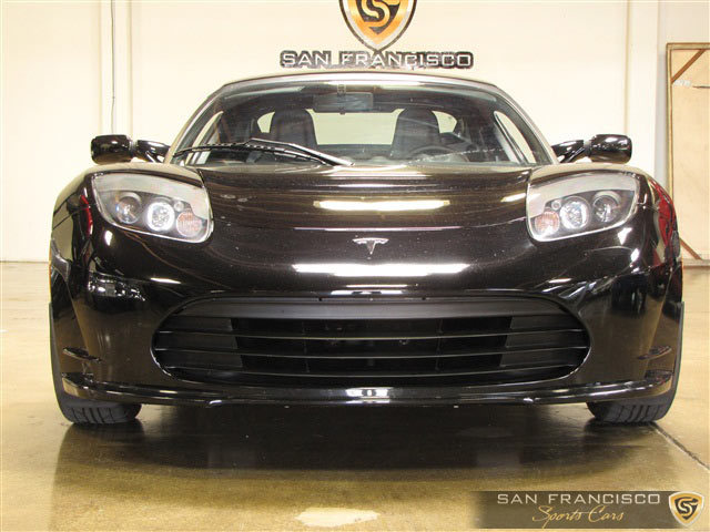 23896 2011teslaroadster001