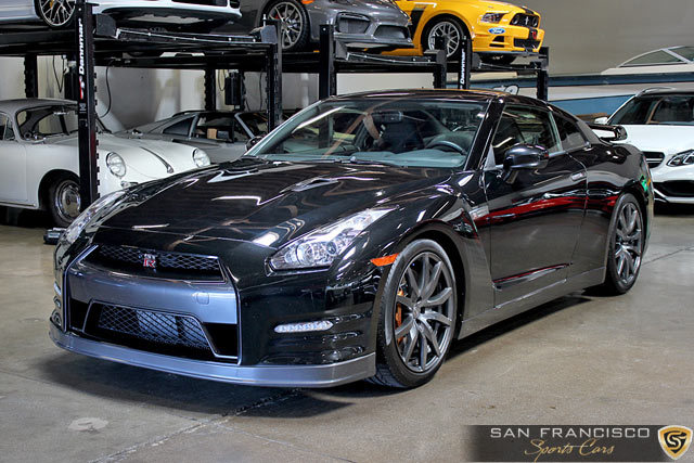 6942 bcbfdc86dddf2013nissangtr002
