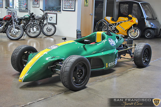 25256 7e5713ba8760emotorsportsracecar002