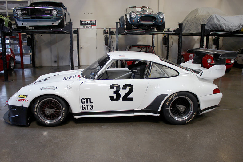 320284aeb1018 low res 1992 porsche 911 gt3