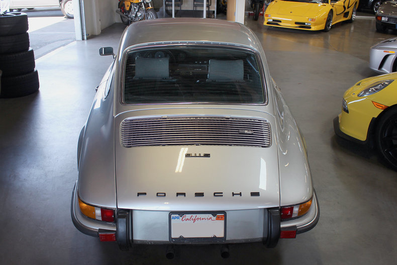 32168e30f39f6 low res 1972 porsche 911 s