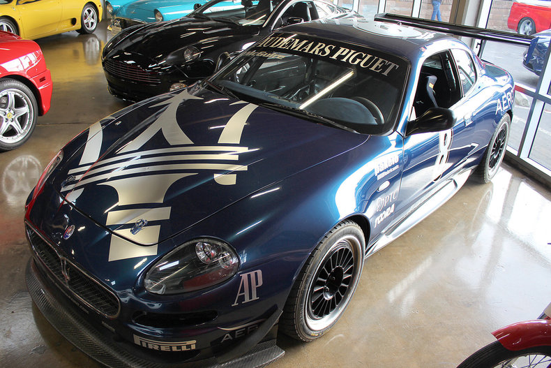 3112847143e0b low res maserati race car
