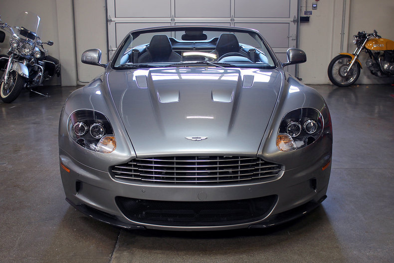 31603d975a98e low res 2011 aston martin dbs