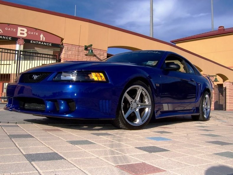 2003 Ford Mustang