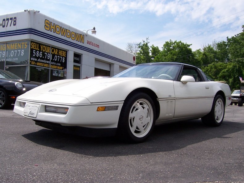 1988 Chevrolet 35th Anniversary Corvette