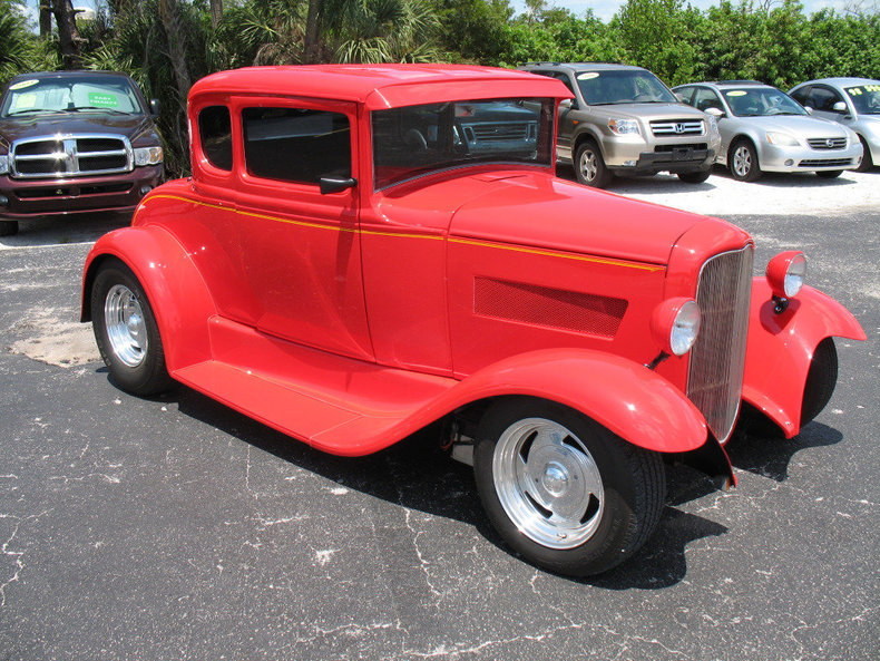 1930 Ford 5-Window