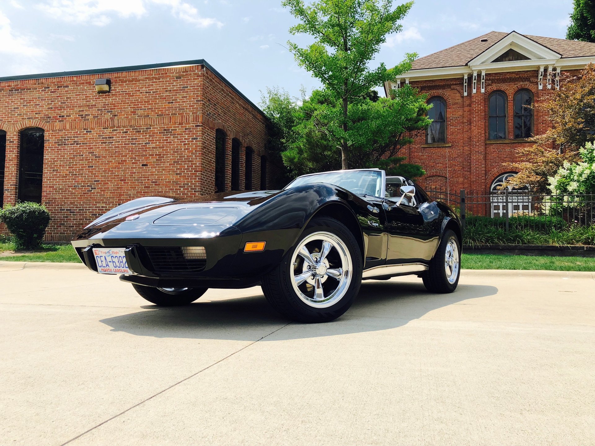 132742f8e347d hd 1975 chevrolet corvette