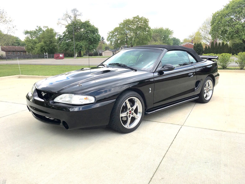 1994 Ford Mustang
