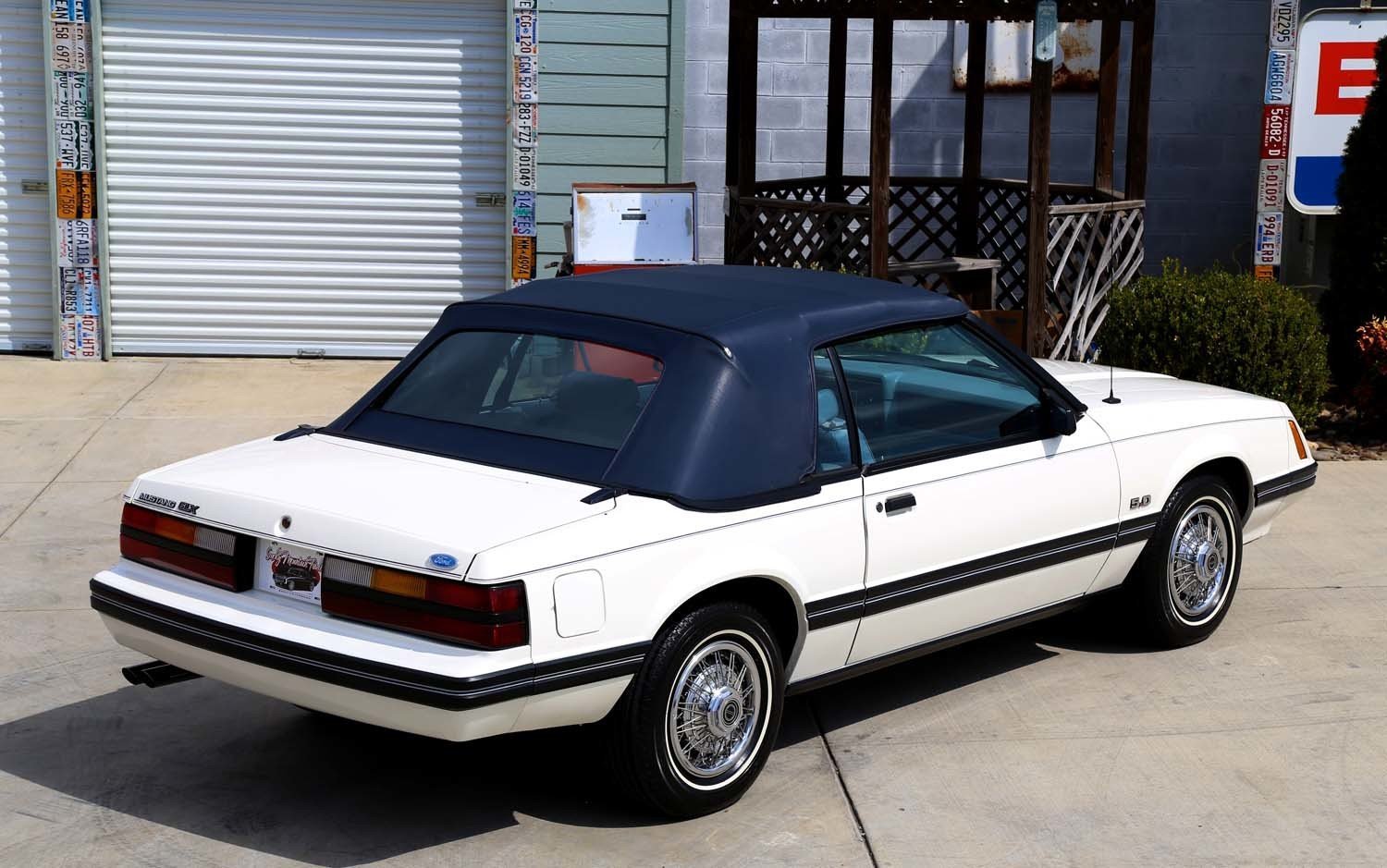 Ford mustang 1983