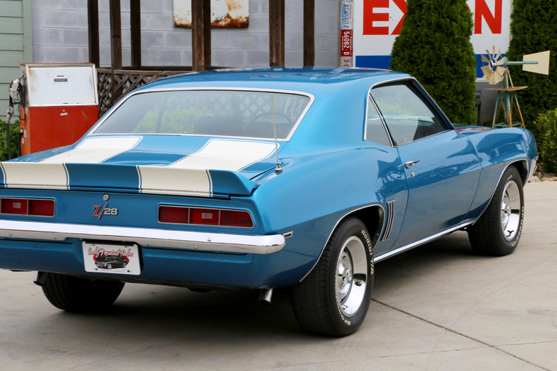 X33 302 Muncie Four Speed 12 Bolt Power Steering Power