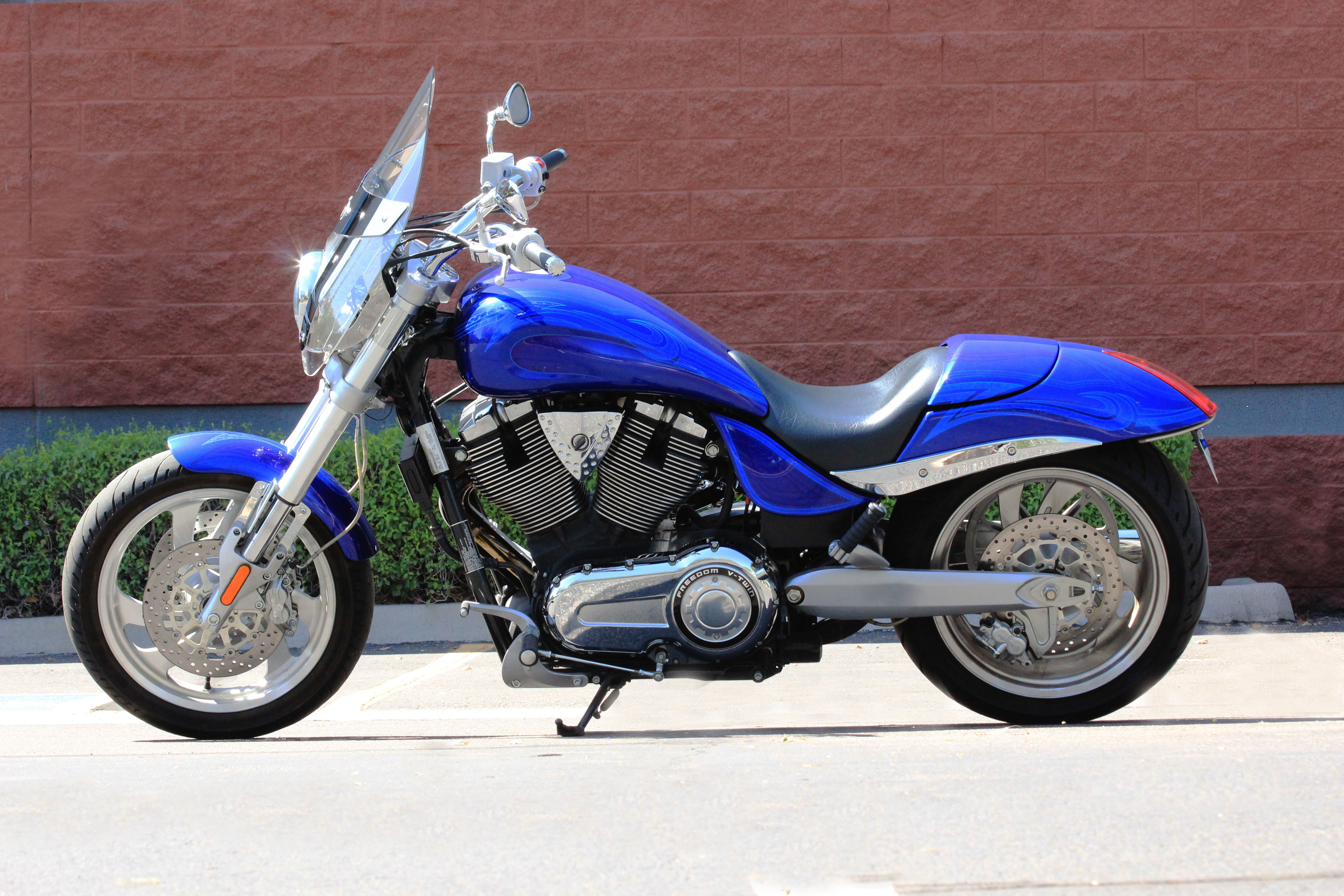 883 vic profile 2