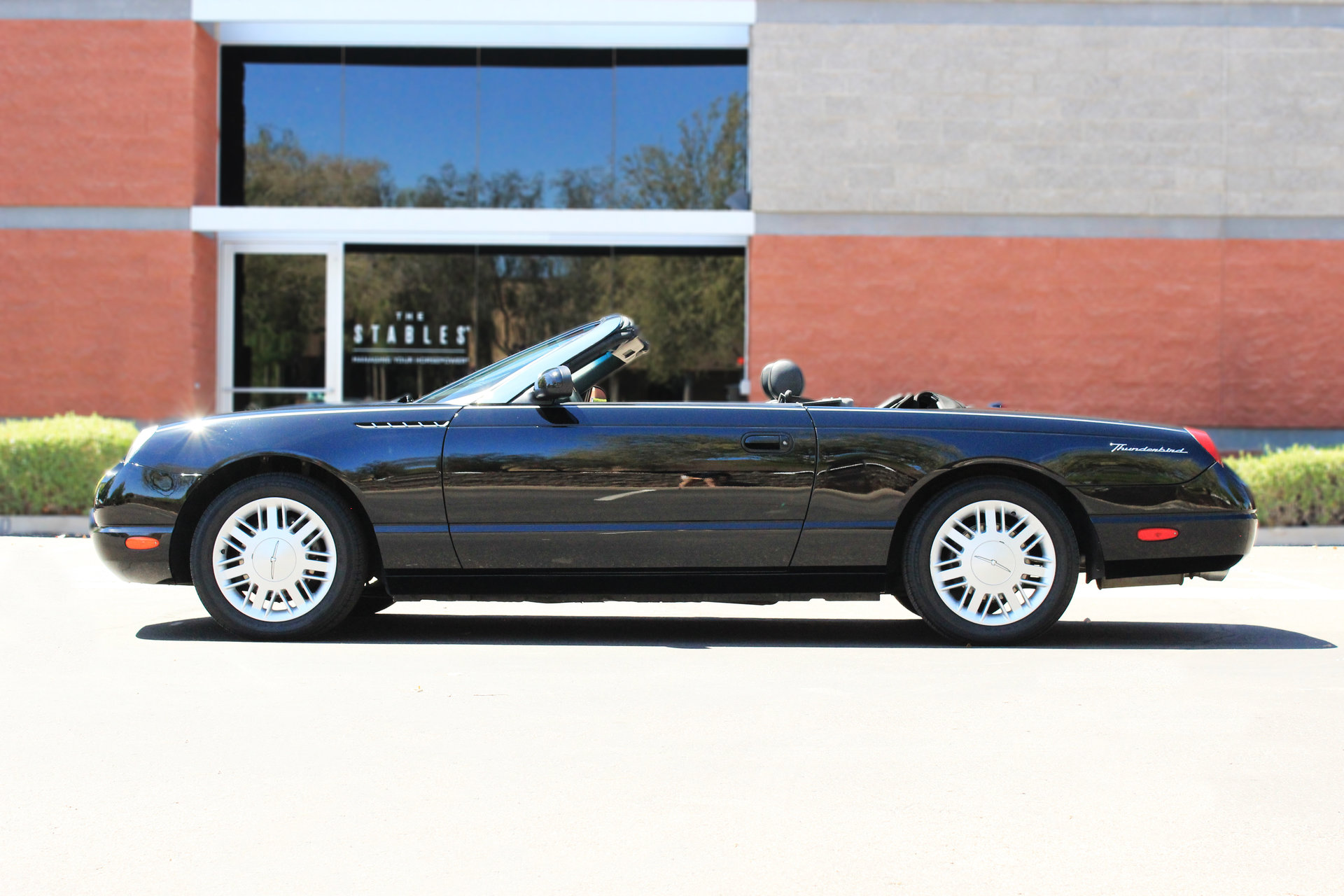 32771a985683 hd 2002 ford thunderbird
