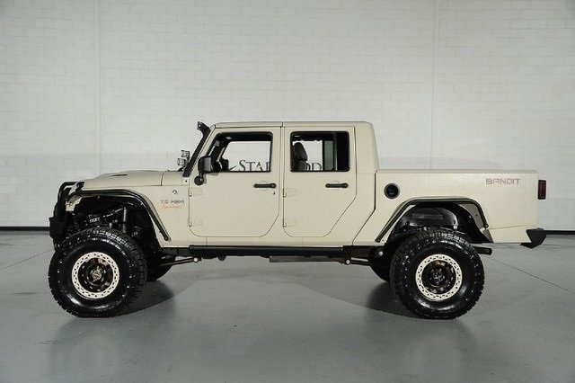 10093dc75cc81 low res 2012 jeep wrangler unlimited sahara