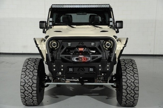 1009563ec1beb low res 2012 jeep wrangler unlimited sahara