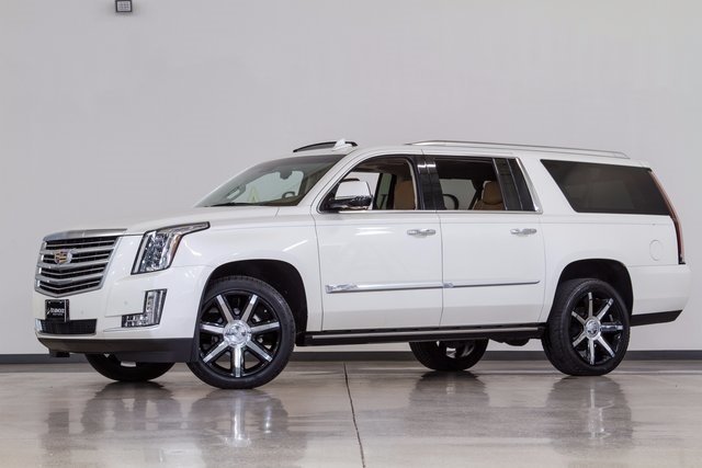 11822edf3fd9e low res 2015 cadillac escalade esv platinum edition