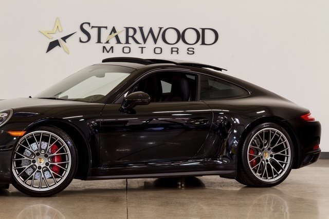 135649b42afb4 low res 2017 porsche 911 carrera 4s