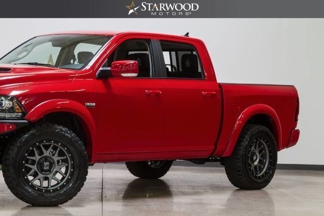 152805a078286 low res 2017 ram 1500 sport