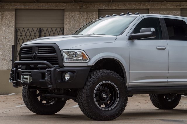 156717a5e1dc7 low res 2017 ram 2500 laramie