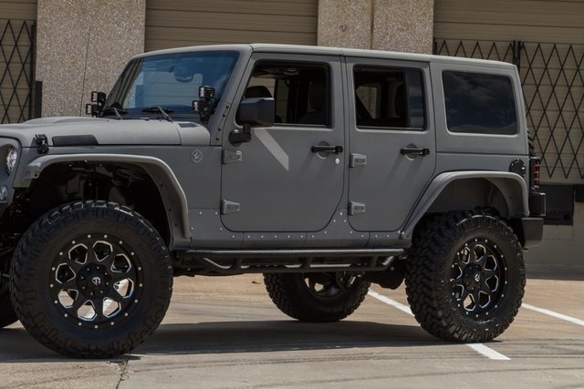 2478668442ee7 low res 2017 jeep wrangler unlimited rubicon