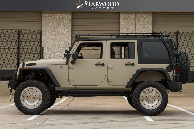 236499ef81971 low res 2017 jeep wrangler unlimited sport