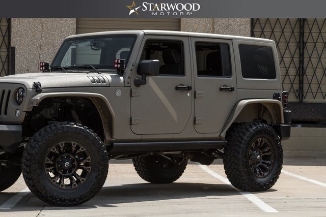 227353bdb1b51 low res 2017 jeep wrangler unlimited sport