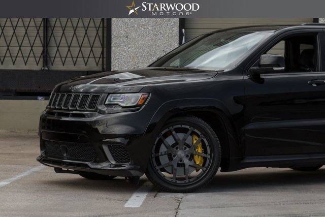 2621861b3e231 low res 2018 jeep grand cherokee trackhawk