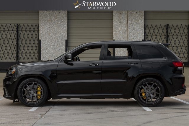 262193f474bf3 low res 2018 jeep grand cherokee trackhawk