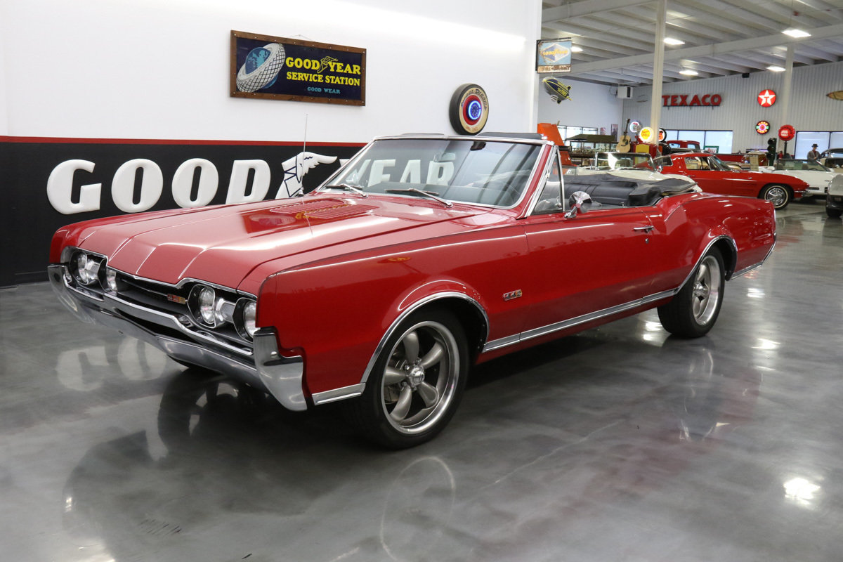1967 Oldsmobile Cutlass 442 | Street Dreams