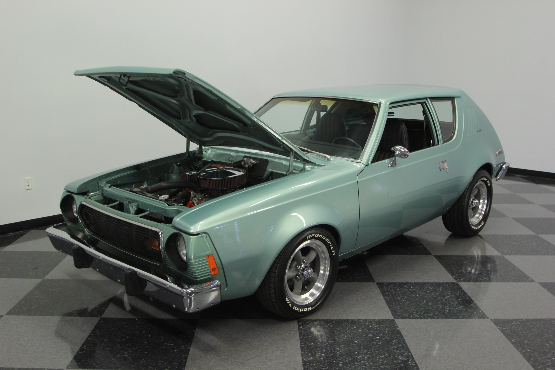 Amc gremlin машина