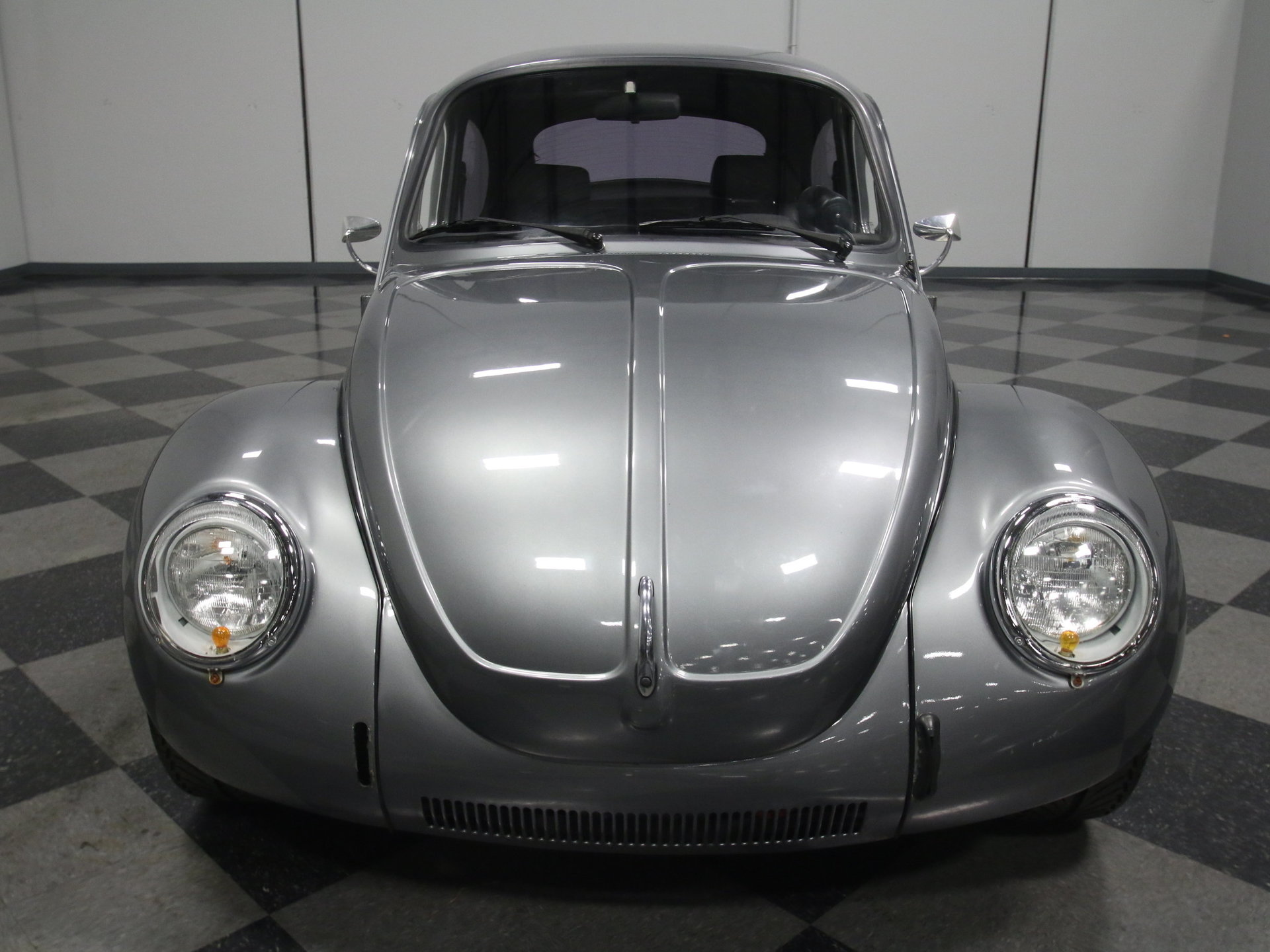 1973 Volkswagen Super Beetle | Streetside Classics - The Nation's ...