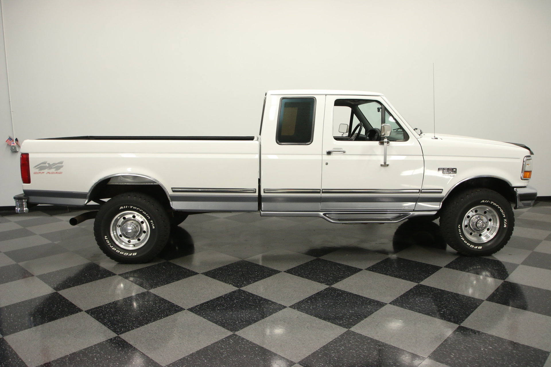 ... 1997 Ford F-250. Spincar view. Play Video. View 360