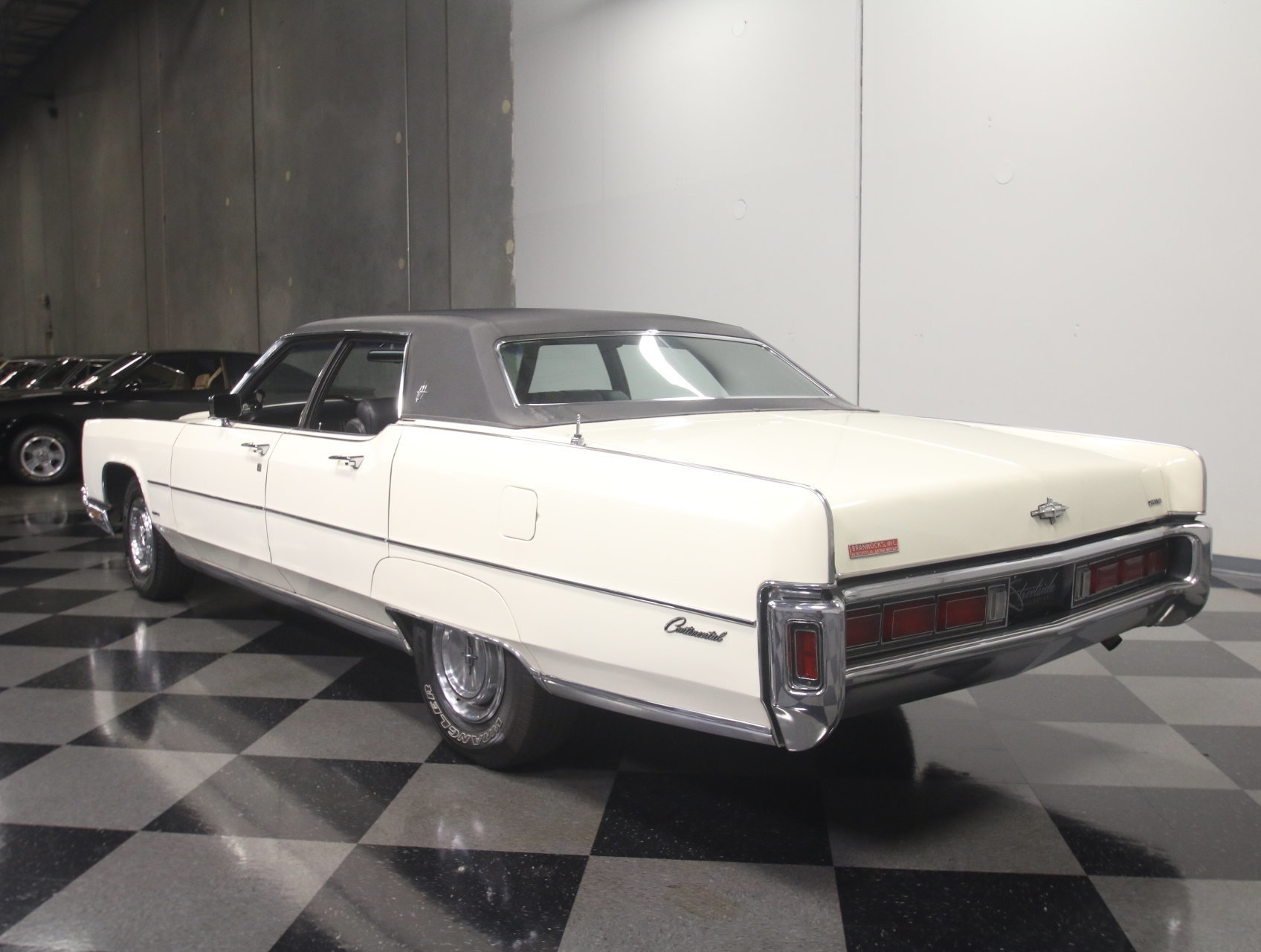 Lincoln continental 1972