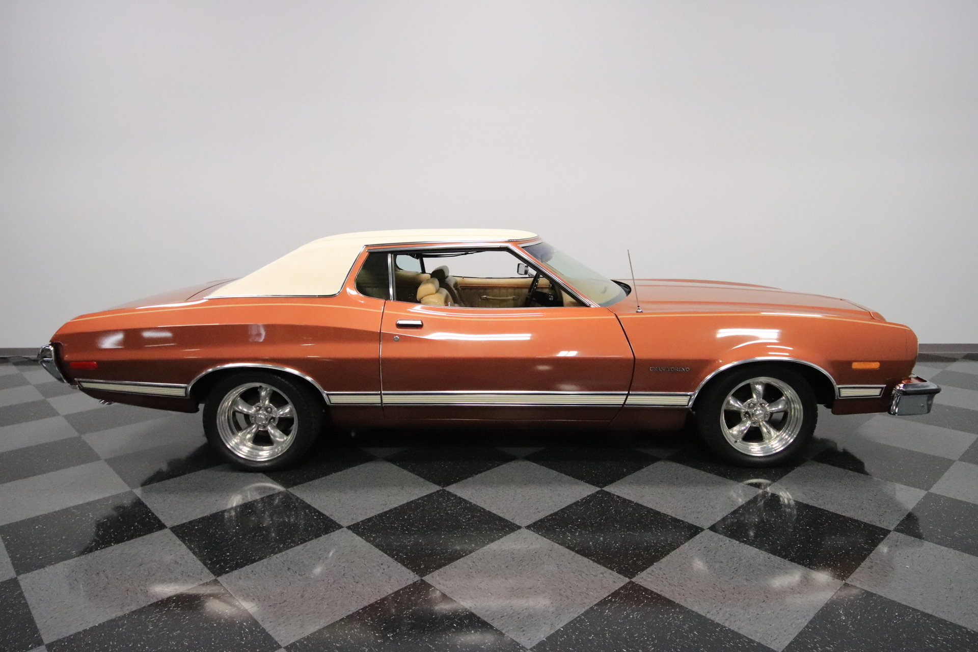 Ford gran torino 1973