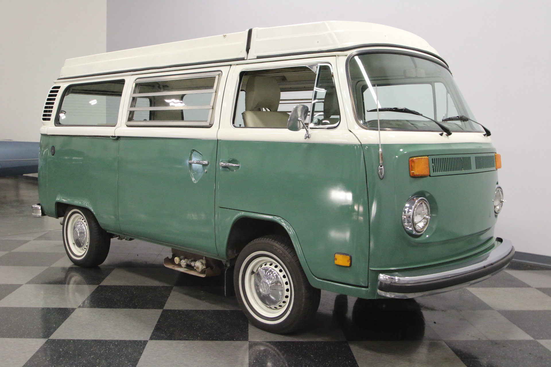 1978 Volkswagen Westfalia Camper Streetside Classics The Nation S