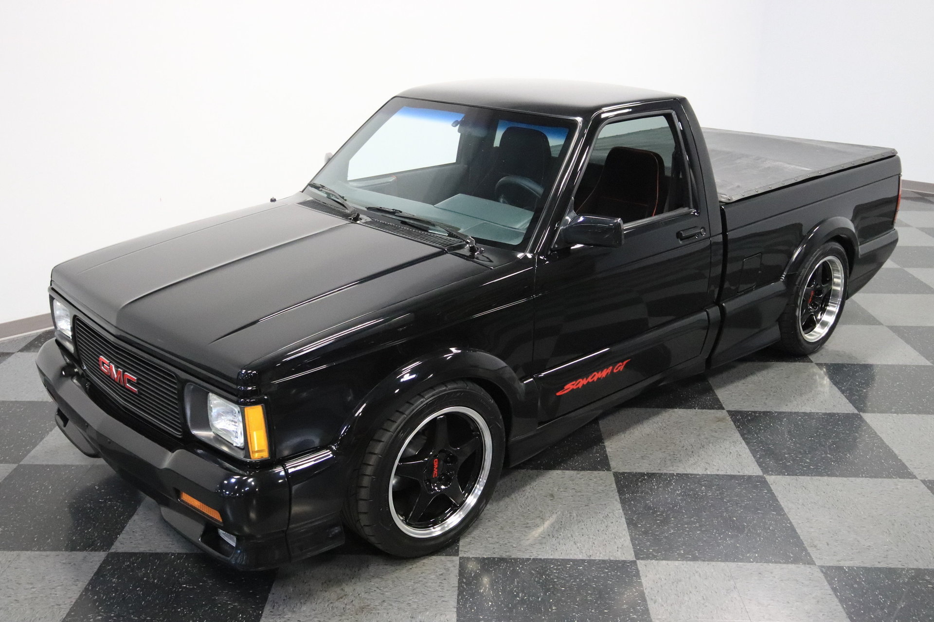 1992 GMC Sonoma Streetside Classics The Nation�s