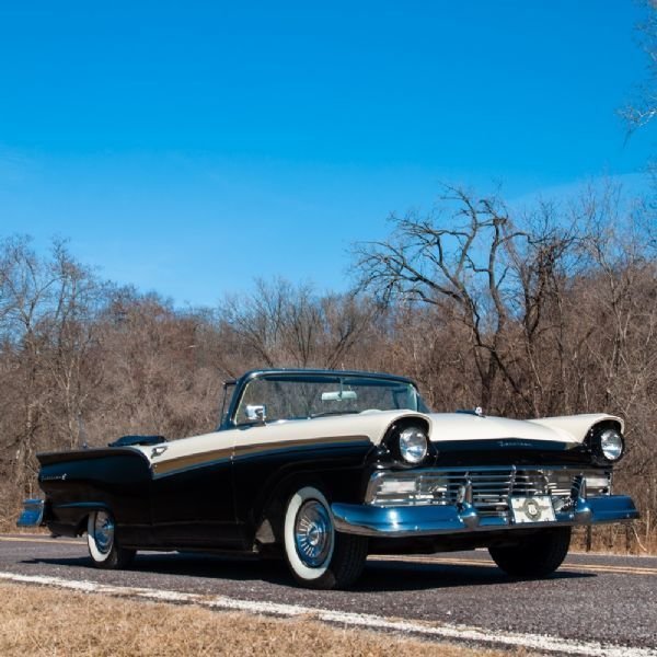 670325b542a1b hd 1957 ford fairlane 500 restomod