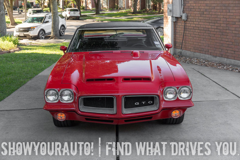 19666cc3196f0 low res 1972 pontiac gto