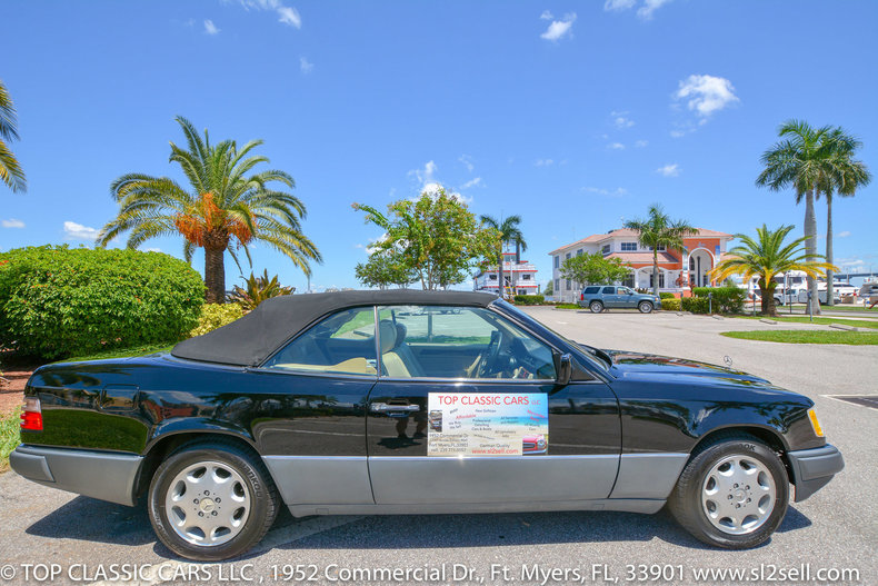 1995 Mercedes-Benz E320